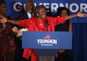 Virginia Republican candidate for lieutenant governor Winsome Sears takes the stage with her family during an election night rally at the Westfields Marriott Washington Dulles on November 02, 2021 in Chantilly, Virginia / Getty Images